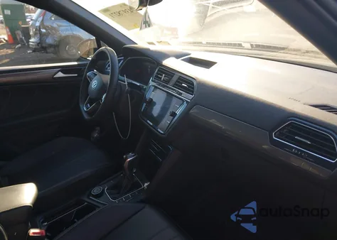 2022 Volkswagen Tiguan 2.0T Se R-Line Black from USA, damaged, VIN 3VV8B7AX3NM047370